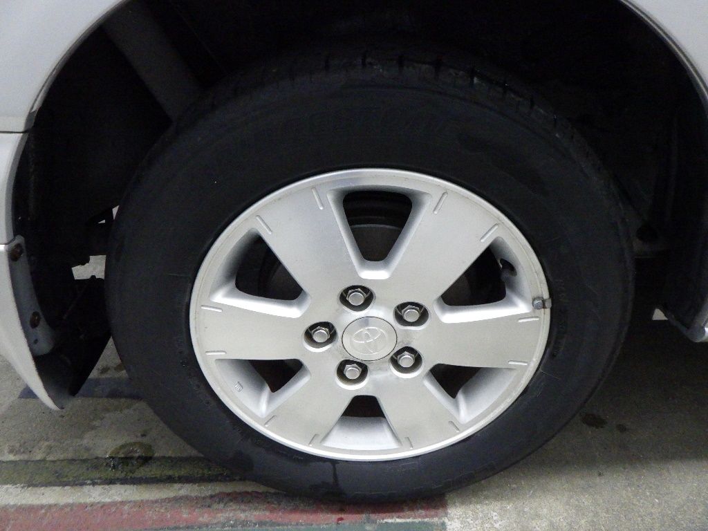 2005 Toyota Noah X G Selection auction photo 10
