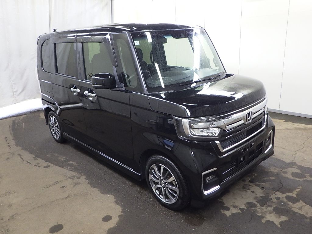 2021 Honda N-BOX L Japan auction vehicle