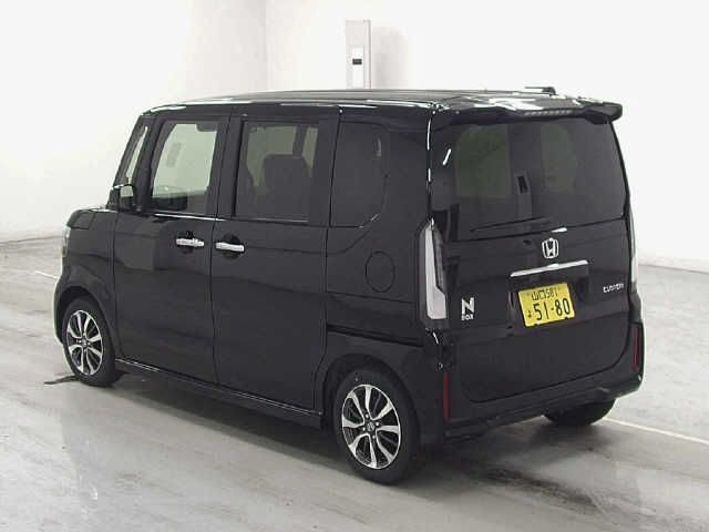 2026 Honda N-BOX auction photo 2