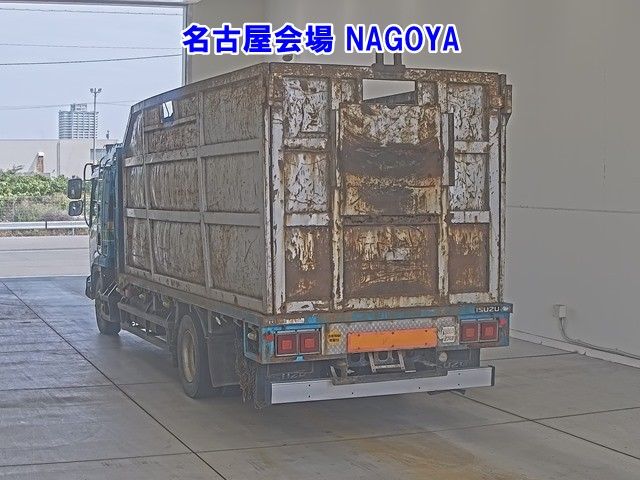 2010 Isuzu ヒラ.クレーン auction photo 2