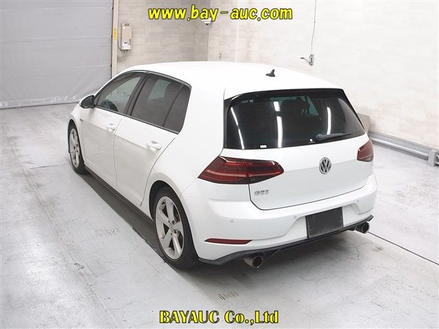 2018 Volkswagen VW ゴルフGTI ベースグレード auction photo 2