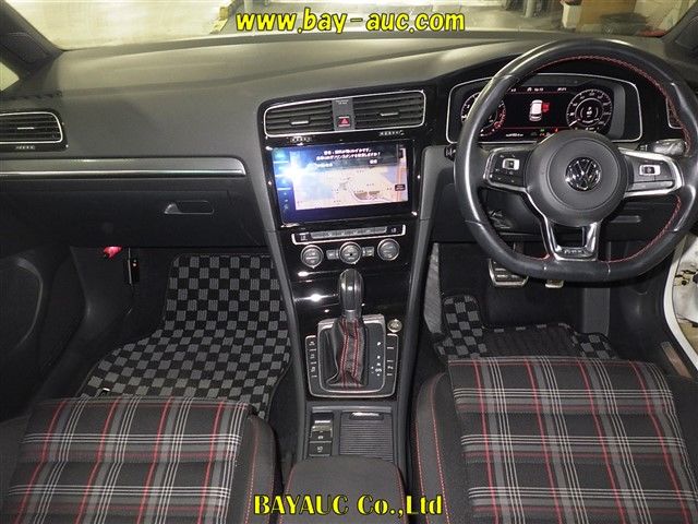 2018 Volkswagen VW ゴルフGTI ベースグレード auction photo 6