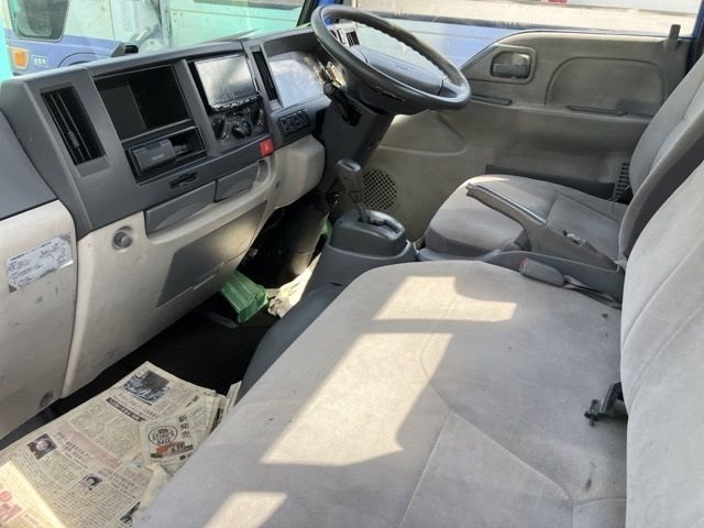 2013 Isuzu Elf Hira auction photo 5