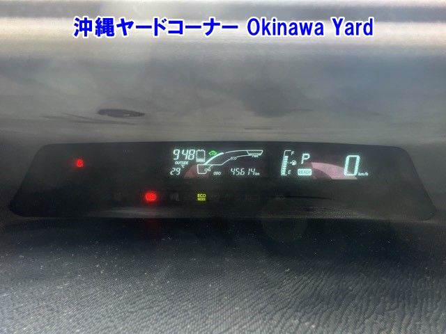 2014 Toyota Aqua G auction photo 4