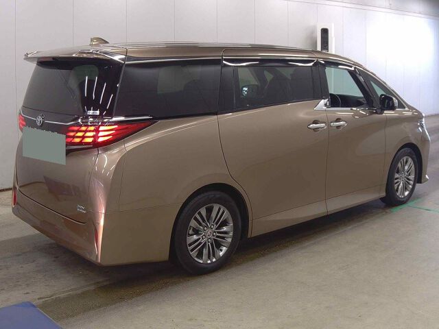 2024 Toyota Alphard Z 4WD auction photo 5