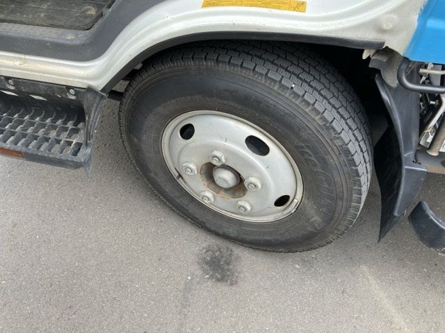 2013 Isuzu Elf ヒラ.クレーン4ダン auction photo 9