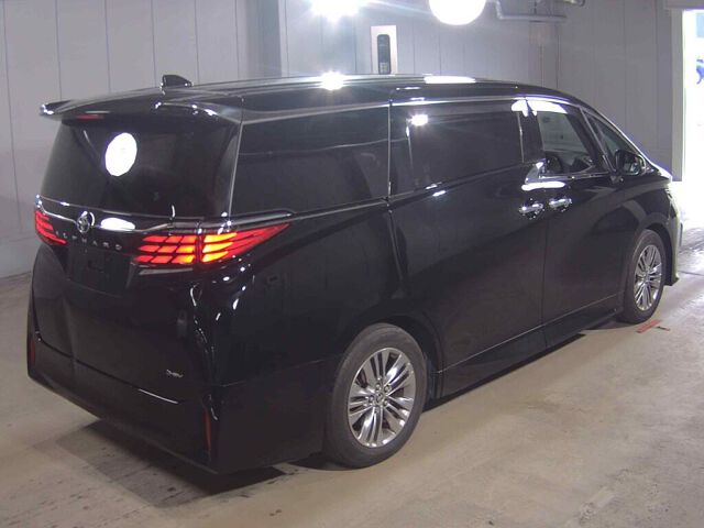 2023 Toyota Alphard Z auction photo 5