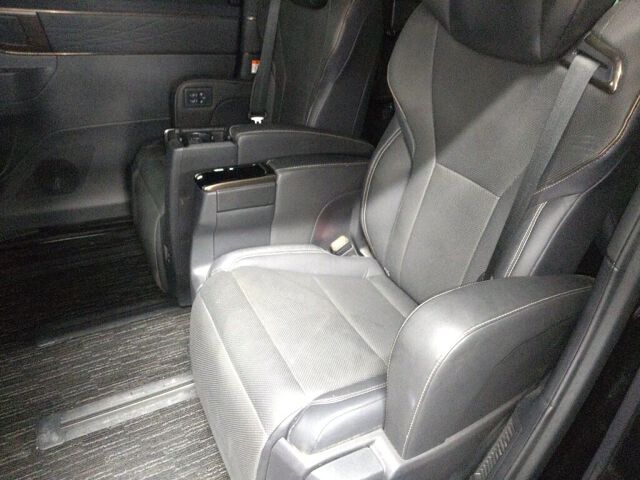 2023 Toyota Alphard Z auction photo 6