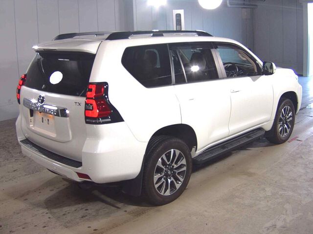 2022 Toyota Land Cruiser Prado TX Lパッケージ 4WD auction photo 5