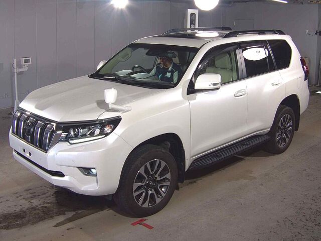 2022 Toyota Land Cruiser Prado TX Lパッケージ 4WD auction photo 4