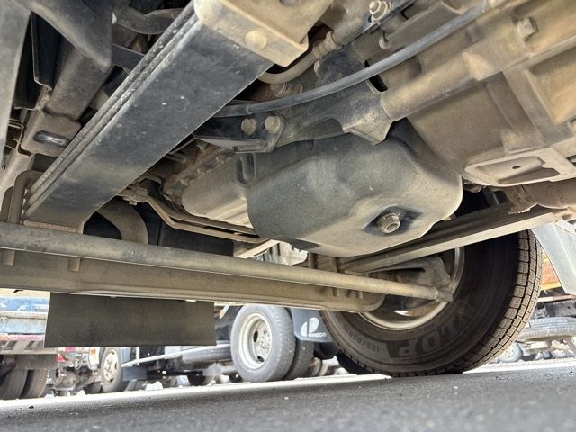 2018 Hino Dutro ダンプ auction photo 11