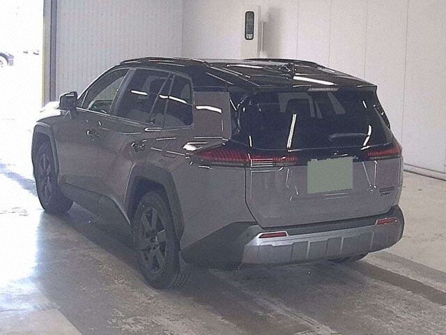 2026 Toyota RAV4 アドベンチャー 4WD auction photo 2