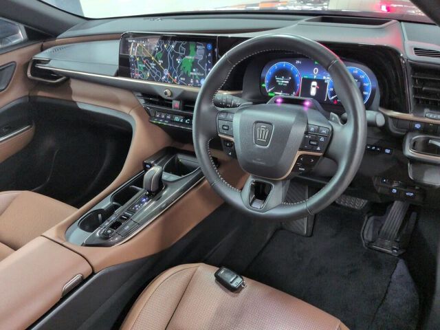 2025 Toyota Crown Estate Estate Z (HEV) 4WD auction photo 3