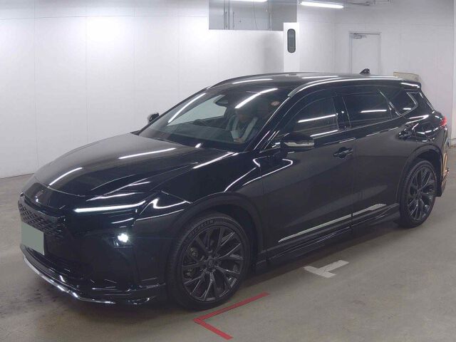 2025 Toyota Crown Estate Estate Z (HEV) 4WD auction photo 4