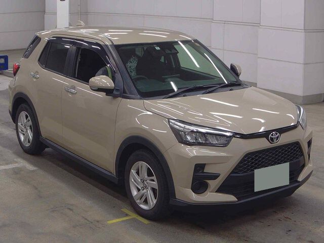 Japan Auction Vehicles 8 2022 Toyota Raize G 4WD auction photo