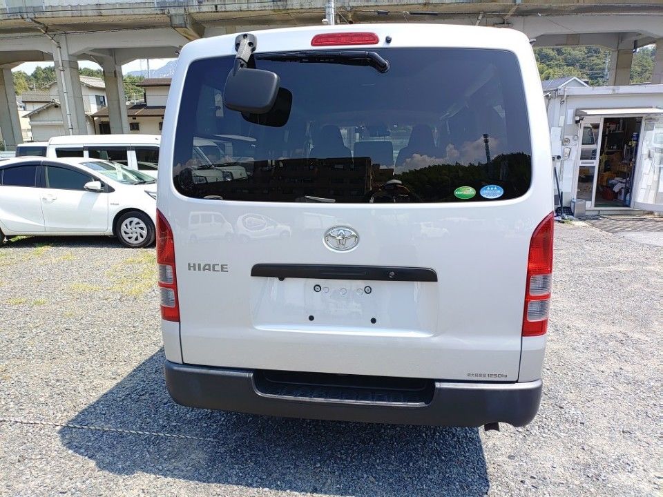 2019 Toyota Hiace auction photo 5