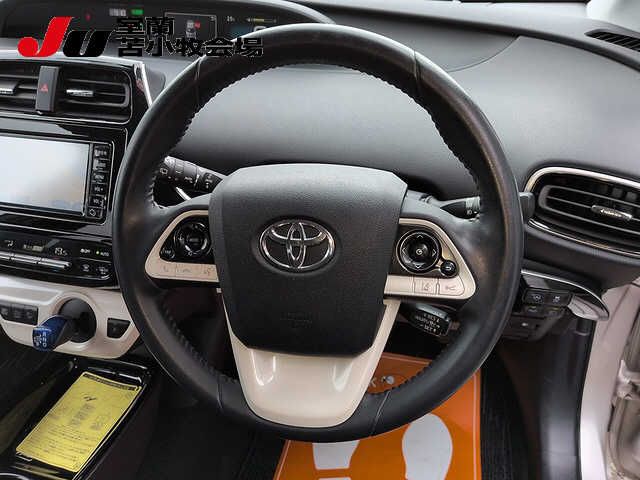 2018 Toyota Prius 4WD A auction photo 6