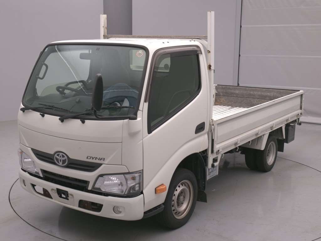 Japan Auction Vehicles 4 2021 Toyota Dyna ロングジャストロー auction photo