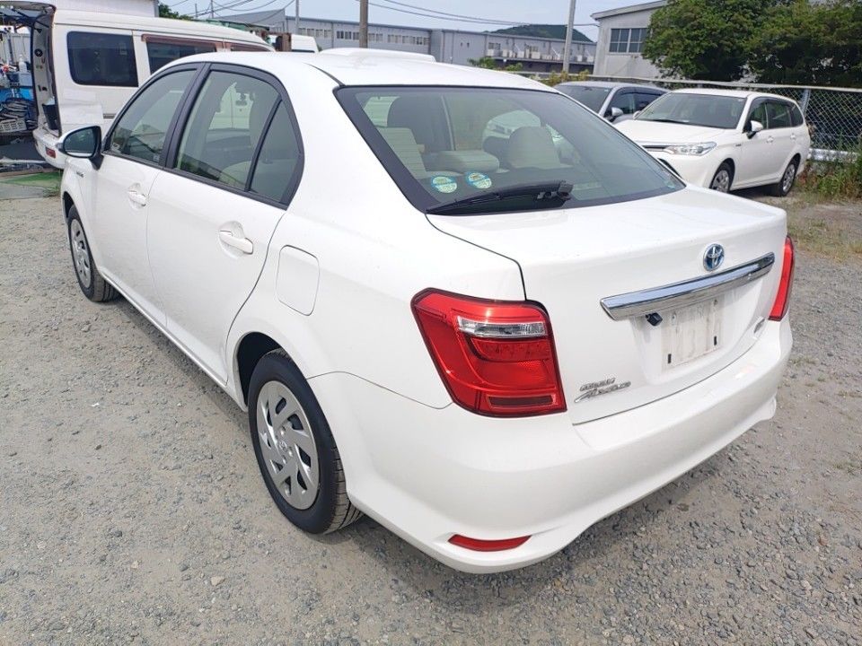 2017 Toyota カローラ アクシオ auction photo 6