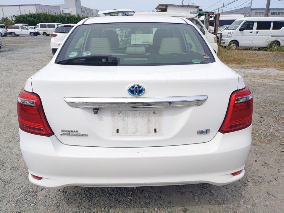 2017 Toyota カローラ アクシオ auction photo 5