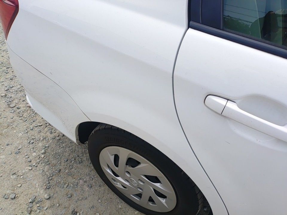 2017 Toyota カローラ アクシオ auction photo 23