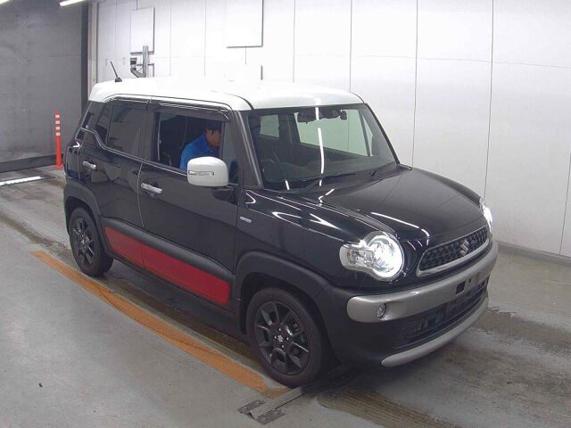 2021 Suzuki Xbee ハイブリッドMZ Japan auction vehicle