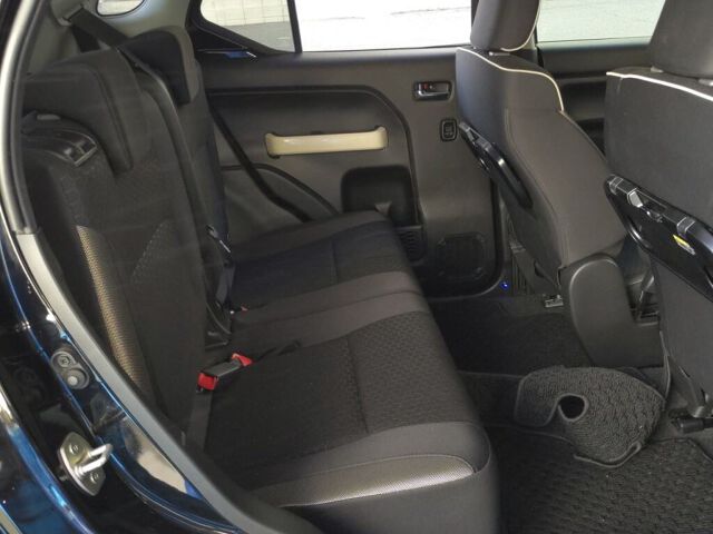 2021 Suzuki Xbee ハイブリッドMZ auction photo 6