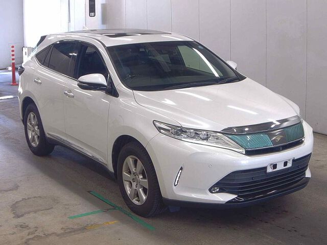 2019 Toyota Harrier Prometa Andreza P Japan auction vehicle
