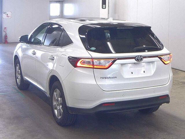 2019 Toyota Harrier Prometa Andreza P auction photo 2