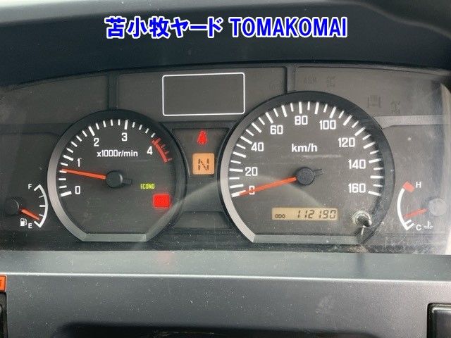 2013 Isuzu Elf Van auction photo 6