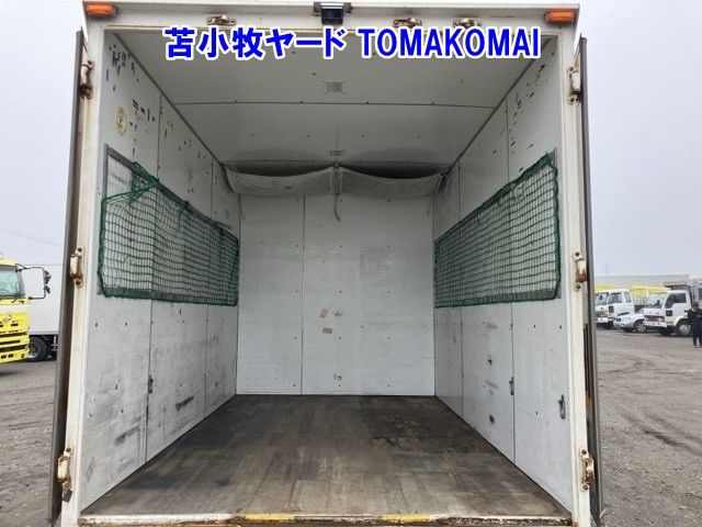 2013 Isuzu Elf Van auction photo 18