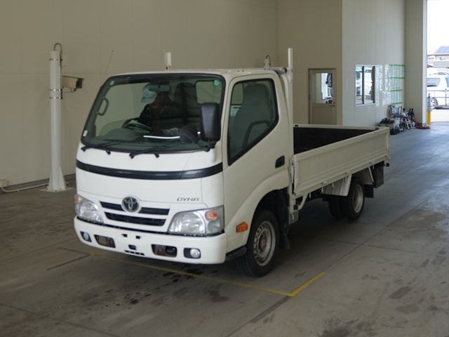 Japan Auction Vehicles 20 2016 Toyota Dyna ヒラ auction photo