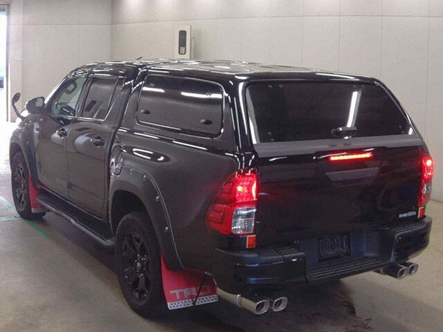 2020 Toyota Hilux Z Black Rally Edition 4WD auction photo 2