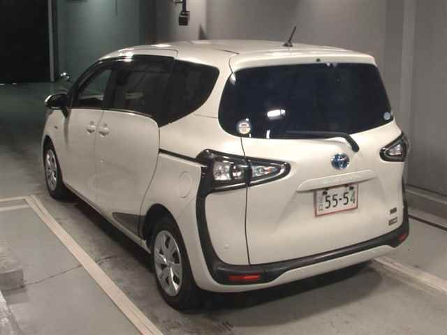 2019 Toyota Sienta Hybrid Fan Base X auction photo 2