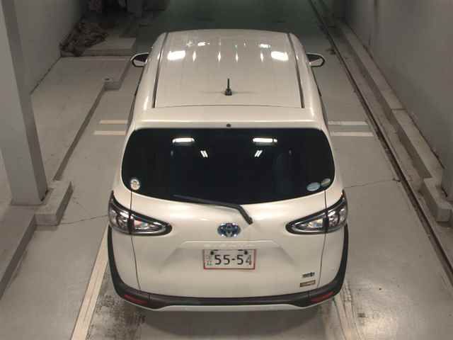 2019 Toyota Sienta Hybrid Fan Base X auction photo 7