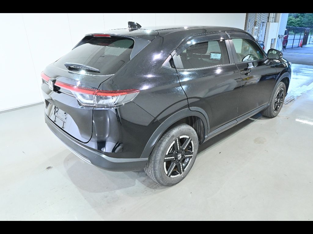 2023 Honda Vezel G auction photo 2