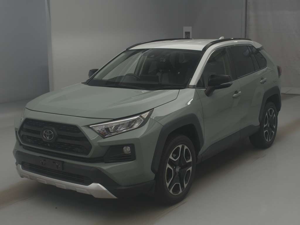 2021 Toyota RAV4 アドベンチャー 4WD Japan auction vehicle