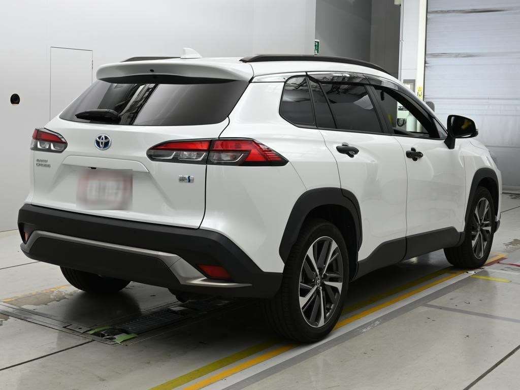 2023 Toyota Corolla Cross ハイブリッド Z auction photo 2