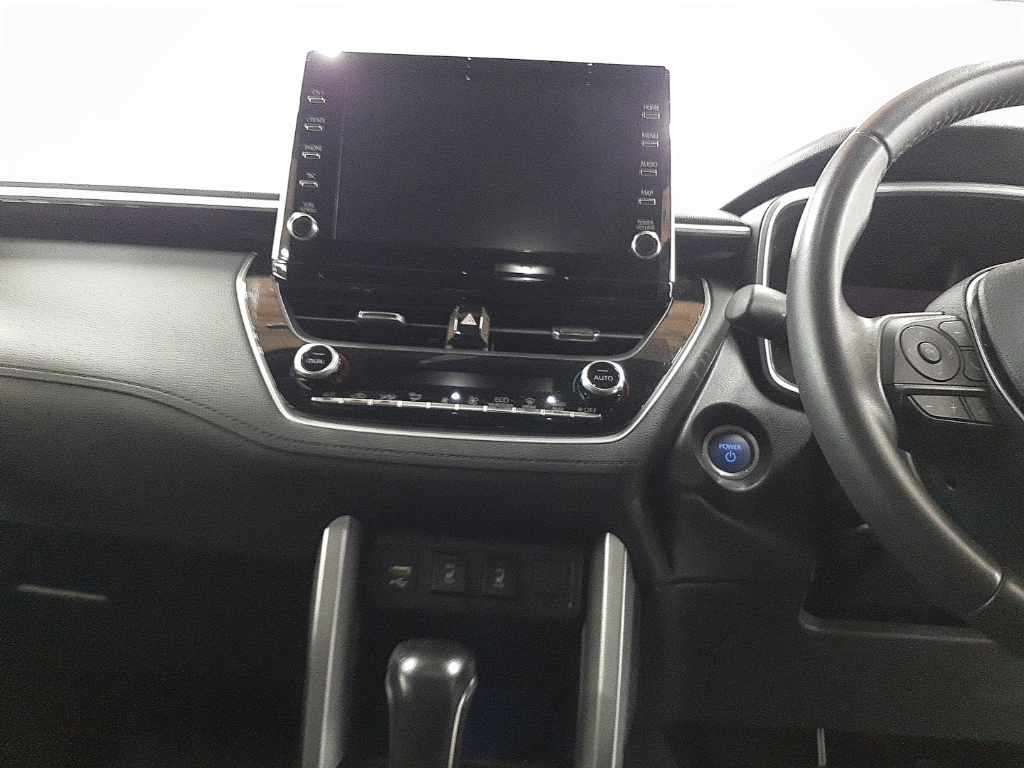 2023 Toyota Corolla Cross ハイブリッド Z auction photo 12