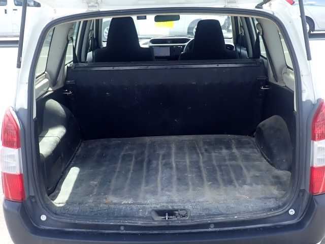 2020 Toyota Probox DX Comfort (Hybrid Vehicle) auction photo 3