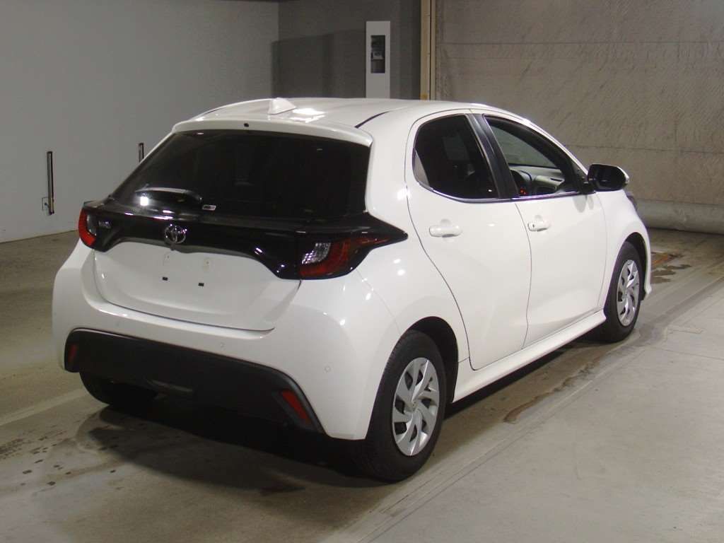 2021 Toyota Yaris X auction photo 2