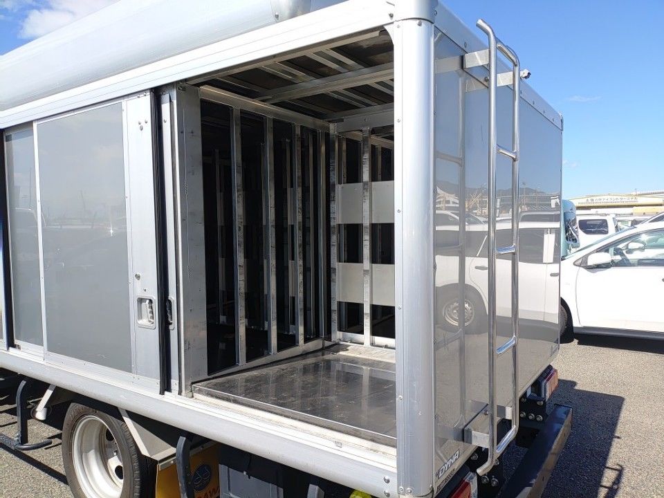2021 Toyota Dyna auction photo 8