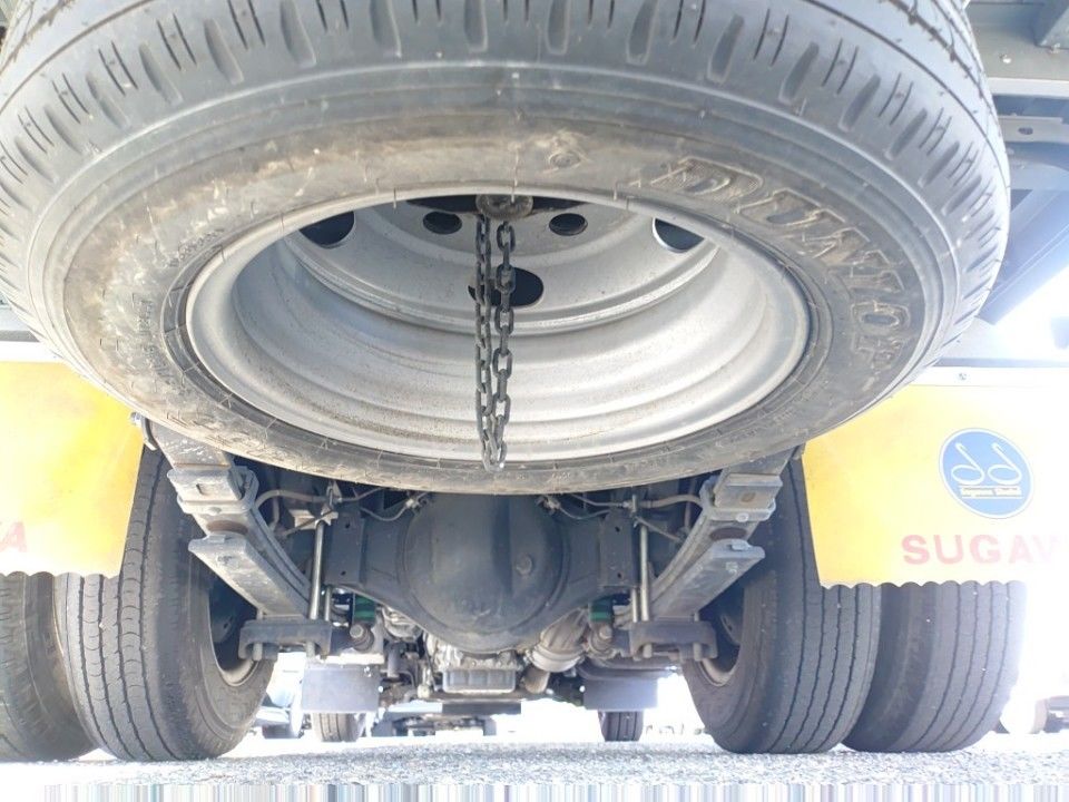 2021 Toyota Dyna auction photo 19