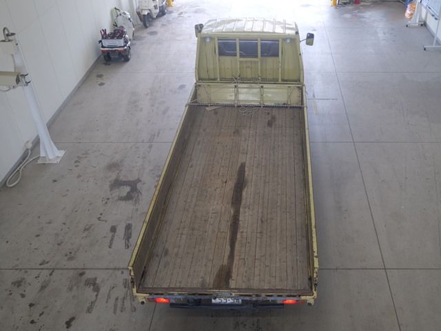 1984 Toyota Dyna Hira auction photo 3