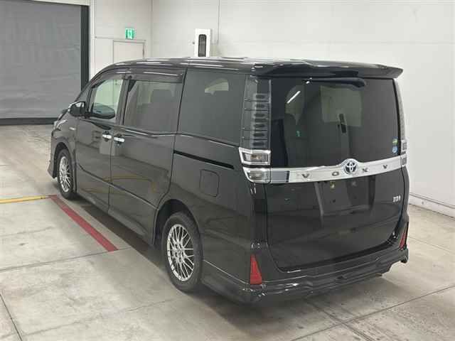 2019 Toyota Voxy ハイブリッドZSキラメキ2 auction photo 2