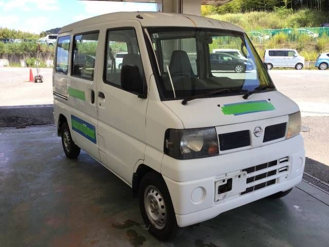 2010 Nissan クリッパーバン DX auction photo 2