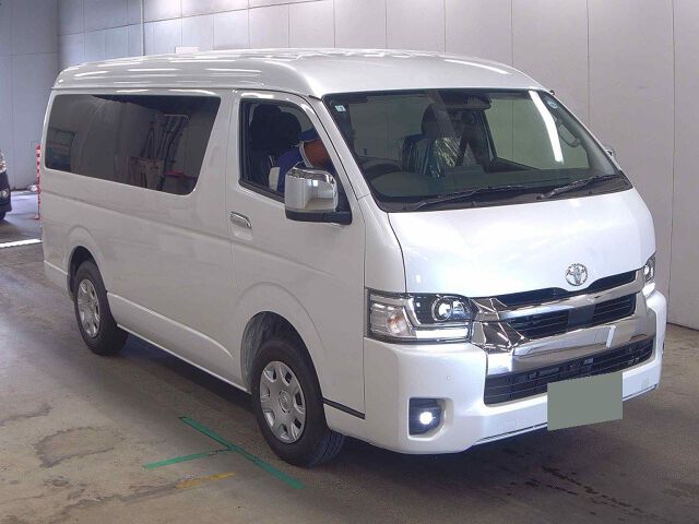 Japan Auction Vehicles 8 2026 Toyota Hiace GL 4WD auction photo