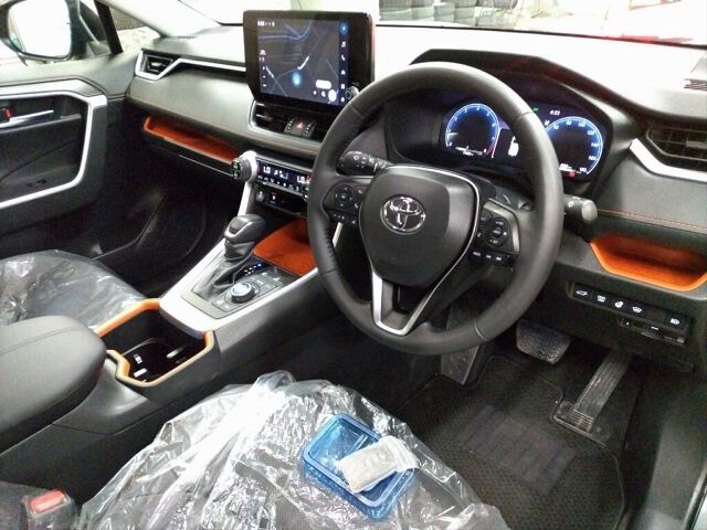 2025 Toyota RAV4 アドベンチャー 4WD auction photo 3