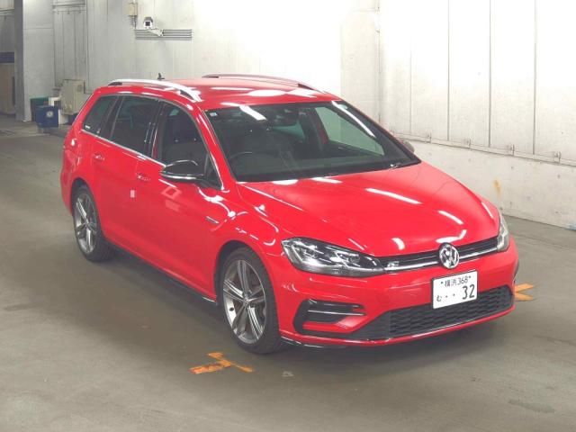 Japan Auction Vehicles 5 2017 Volkswagen VW ゴルフ Valiant TSI R-Line auction photo