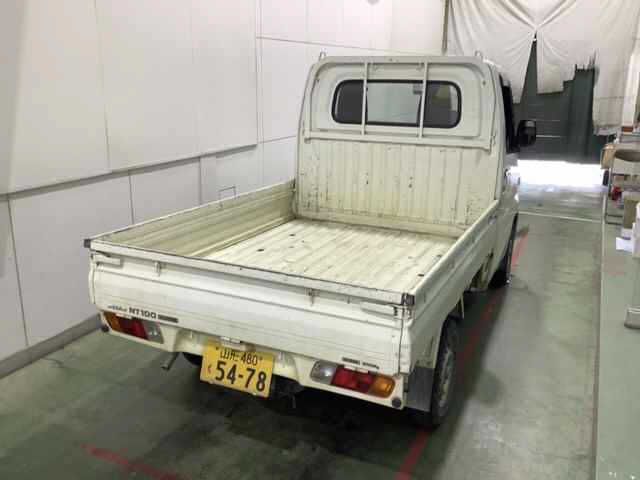 2012 Nissan NT100 Clipper 4WD SD auction photo 2